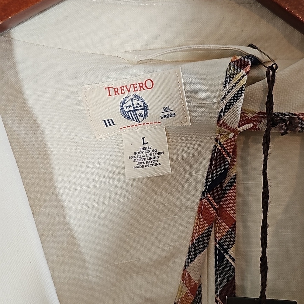 Trevero Linen and Silk Blazer. - Picture 4 of 7